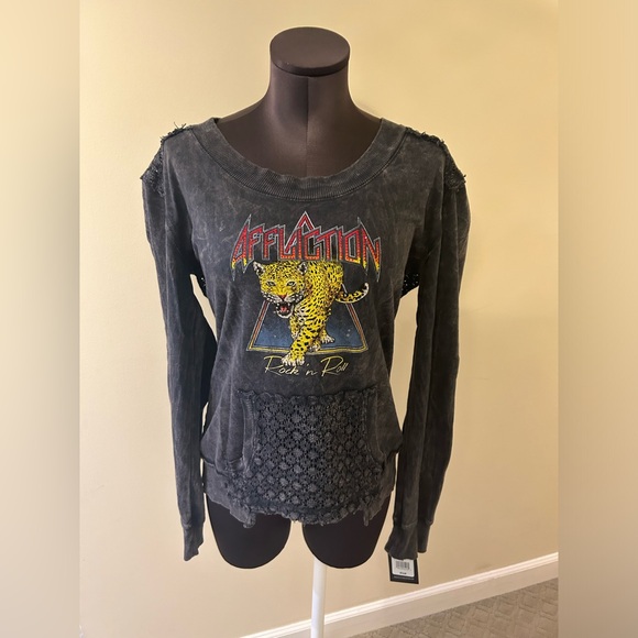 NWT Affliction Leopard Rock long sleeve fleece size M - Picture 5 of 15